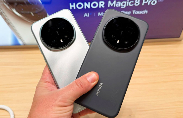 Honor Magic 8 Pro: Обзор ИИ-флагмана с батареей 6270 мА·ч и зум 200 Мп Honor Magic 8 Pro: Обзор ИИ-флагмана с батареей 6270 мА·ч и зум 200 Мп