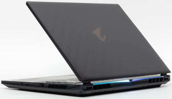 Обзор игрового ноутбука Gigabyte Aorus Master 16 AM6H Обзор игрового ноутбука Gigabyte Aorus Master 16 AM6H