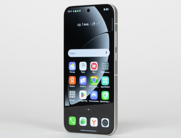 Обзор флагманского смартфона Realme GT8 Pro со сменными панелями блока камер