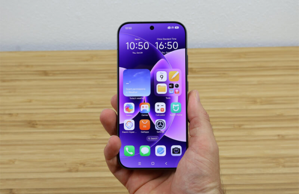Xiaomi 17: Обзор компактного флагмана с самым мощным процессором