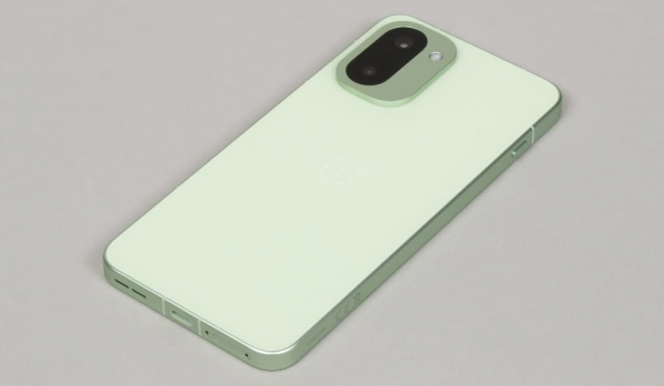 Обзор субфлагманского смартфона OnePlus 15R