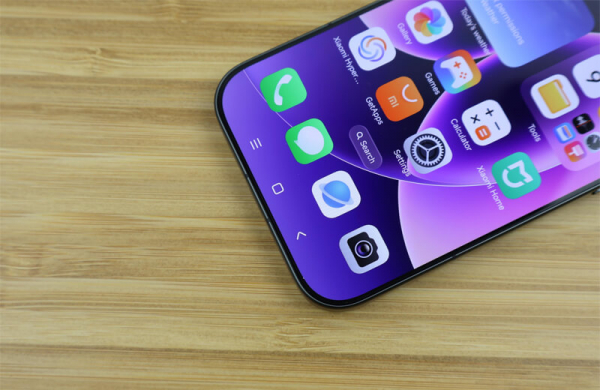 Xiaomi 17: Обзор компактного флагмана с самым мощным процессором