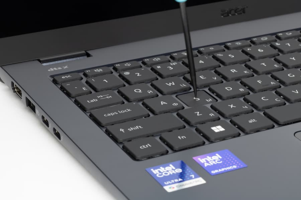 Обзор делового ноутбука Acer TravelMate P6 14 AI (TMP614-54-70U3) с Intel Core Ultra 7 258V