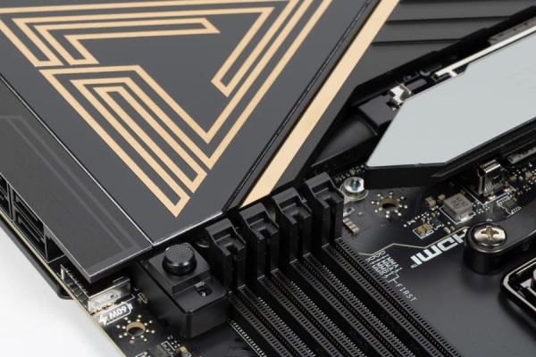 Обзор флагманской материнской платы MSI MEG X870E Ace Max на чипсете AMD X870E Обзор флагманской материнской платы MSI MEG X870E Ace Max на чипсете AMD X870E