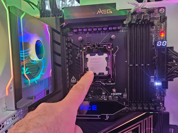 Обзор флагманской материнской платы MSI MEG X870E Ace Max на чипсете AMD X870E Обзор флагманской материнской платы MSI MEG X870E Ace Max на чипсете AMD X870E