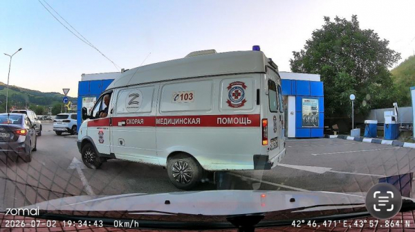 
                            Обзор видеорегистратора 70mai T400: Видит всё и на дороге и в салоне автомобиля
            
            
            
                    