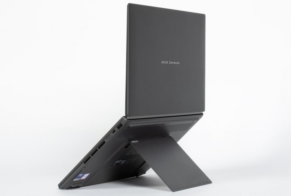 Обзор ноутбука Asus Zenbook Duo UX8407AA с двумя OLED-экранами