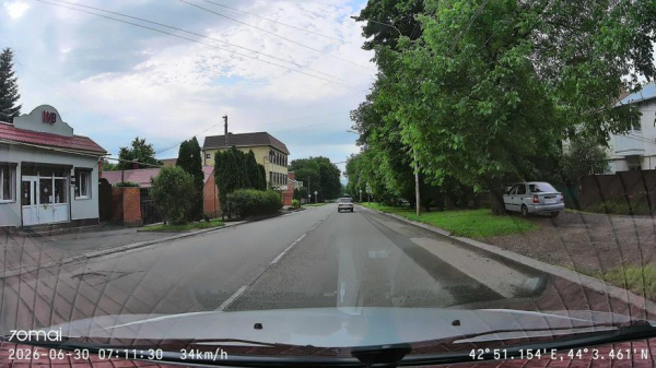 
                            Обзор видеорегистратора 70mai T400: Видит всё и на дороге и в салоне автомобиля
            
            
            
                    