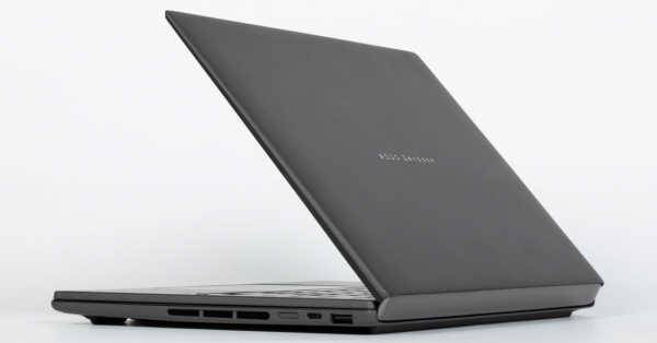 Обзор ноутбука Asus Zenbook Duo UX8407AA с двумя OLED-экранами