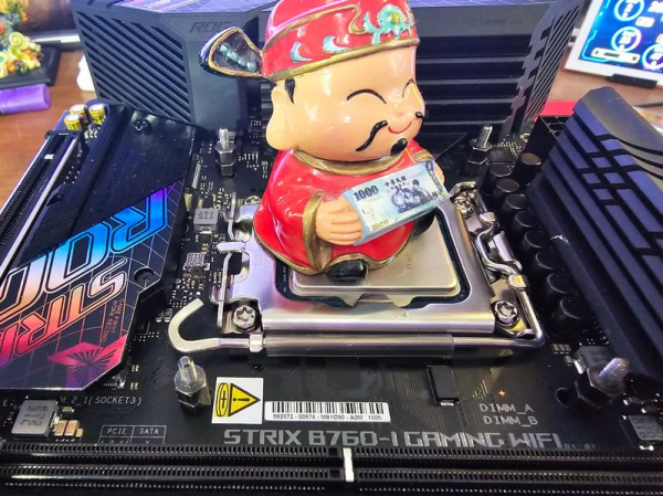 Обзор материнской платы Asus ROG Strix B760-I Gaming WiFi форм-фактора Mini-ITX