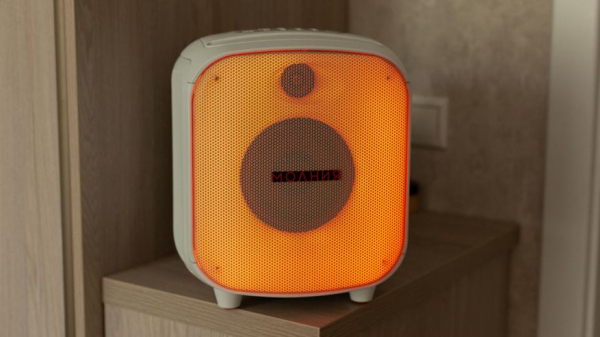 Компактная Bluetooth-колонка с беспроводным микрофоном. Обзор Урал «Молния 700»
Компактная Bluetooth-колонка с беспроводным микрофоном. Обзор Урал «Молния 700»