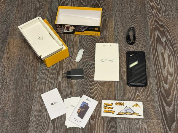 
                            Обзор защищенного смартфона AGM X7 Pro: тепловизор высокого разрешения, фонарь и беспроводная зарядка
            
            
            
                    